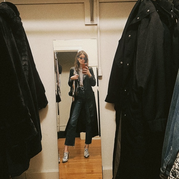 Meet your Posher, Madi - Picture 8 of 12